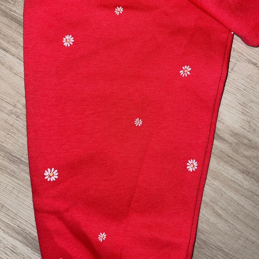 Old Navy Daisy sweatpants - Picture 3 of 3